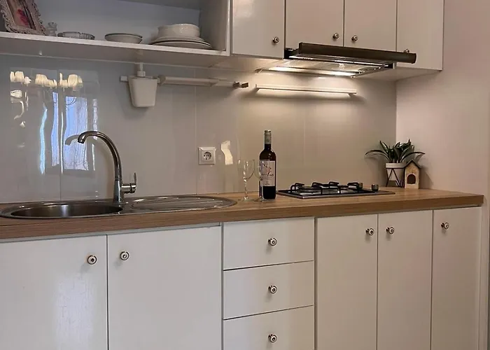 Apartman Katerina 1 Bedroom House