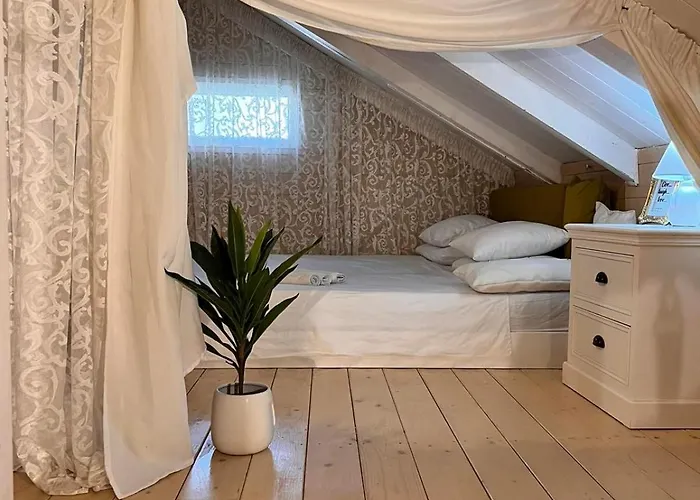 Katerina 1 Bedroom House
