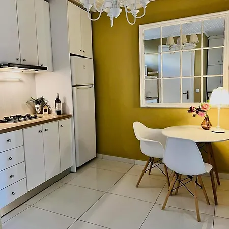 Katerina 1 Bedroom House